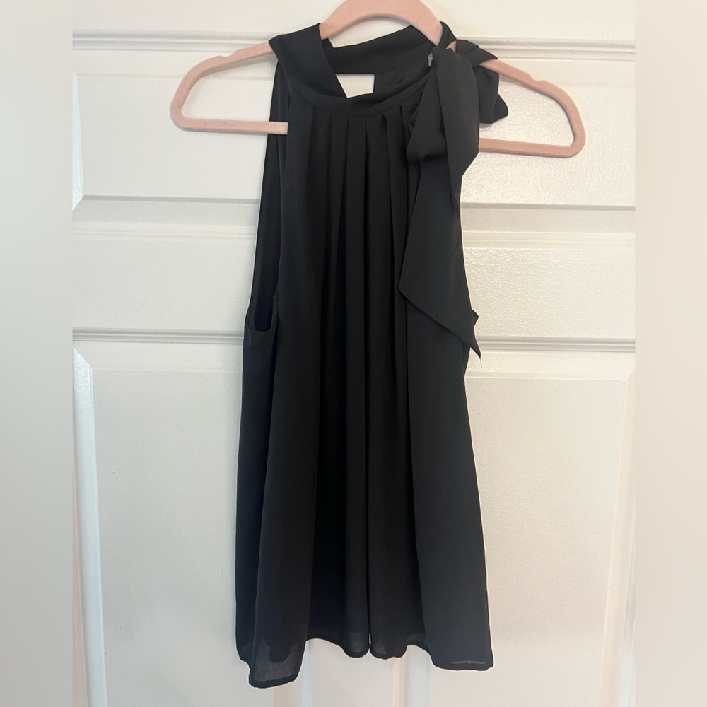 High Neck Express Black Bow Detail Top ✨